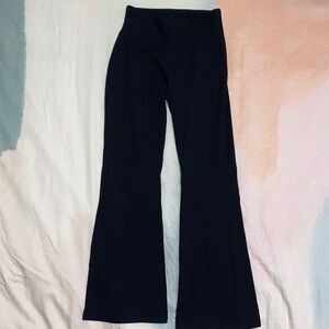 Abercrombie and Fitch Black Flared Leggings  Pants Girls Size 9/10 NEW